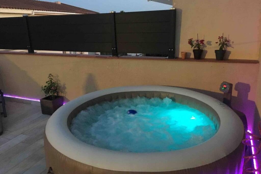 Apartamento Casa del Arbol en el Delta del Ebro Deltebre Exterior foto